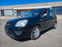 Używany Kia Carens Basis 144 KM (105 kW) 2009 Czarny Minivan