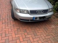 Second-hand Audi A4 125 CP (91 kW) 1997 Gri Berlinǎ