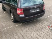 Usata VW Passat 115 CV (84 kW) 2004 Viola Station wagon