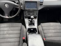 Gebraucht VW Passat 105 PS (77 kW) 2005 Schwarz Limousine