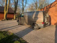 Gebraucht VW T4 102 PS (75 kW) 2001 Braun Van