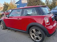 Gebraucht Mini ONE 75 PS (55 kW) 2013 Rot Kleinwagen