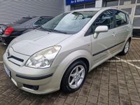 Gebraucht Toyota Corolla Verso 129 PS (94 kW) 2007 Braun Van / Kleinbus