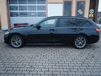 Gebraucht BMW 330e Sport Line 184 PS (135 kW) 2021 Schwarz Limousine