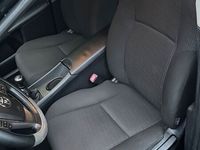 gebraucht Toyota Avensis Combi Edition 1.8 Valvematic Edition