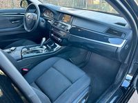 Gebraucht BMW 520 Performance 190 PS (139 kW) 2016 Schwarz Kombi