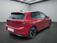 Gebraucht VW Golf VIII 110 PS (80 kW) 2022 Rot Kleinwagen
