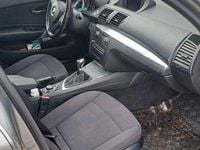 Gebraucht BMW 116 122 PS (89 kW) 2010 Grau Kleinwagen