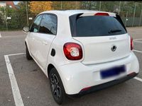 Second-hand Smart ForFour 90 CP (66 kW) 2017 Alb Hatchback