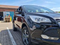 Gebraucht Ford Kuga 120 PS (88 kW) 2016 Schwarz SUV