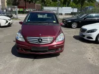 Gebraucht Mercedes B170 116 PS (85 kW) 2005 Rot Van / Kleinbus