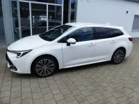 Gebraucht Toyota Corolla Team 196 PS (144 kW) 2024 Weiß Limousine