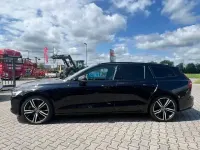 Gebraucht Volvo V60 R-Design 456 PS (335 kW) 2022 Schwarz Kombi