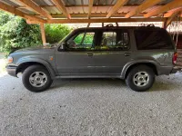 Gebraucht Ford Explorer Limited 204 PS (150 kW) 2000 Silber SUV