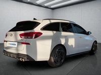 Gebraucht Hyundai i30 140 PS (102 kW) 2025 Weiß Kleinwagen