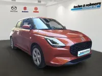 Neu Suzuki Swift Comfort 83 PS (61 kW) 2026 Flame orange pearl metallic Kleinwagen
