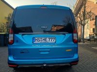 Gebraucht Ford Tourneo Active 122 PS (89 kW) 2023 Blau Van / Kleinbus