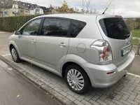 Gebraucht Toyota Corolla Verso Executive 129 PS (94 kW) 2007 Silber Van / Kleinbus
