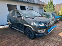 Gebraucht Jeep Compass Limited 140 PS (102 kW) 2018 Schwarz SUV