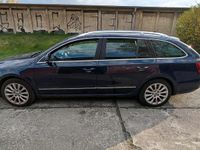 Używany Skoda Superb 160 KM (117 kW) 2012 Niebieski Kombi