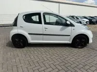 Gebraucht Citroën C1 Style 110 PS (80 kW) 2011 Weiss Kleinwagen
