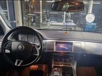 Second-hand Jaguar XF 190 CP (139 kW) 2012 Negru Berlinǎ