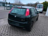 Gebraucht Fiat Punto 77 PS (56 kW) 2009 Schwarz Kleinwagen