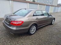 Gebraucht Mercedes E300 Avantgarde 231 PS (169 kW) 2012 Grau Limousine