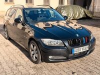 Gebraucht BMW 320 177 PS (130 kW) 2009 Schwarz Kombi