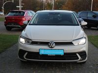 Gebraucht VW Polo Move 95 PS (69 kW) 2023 Grau Limousine