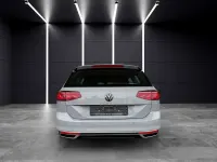Używany VW Passat Elegance 150 KM (110 kW) 2022 Szary Kombi