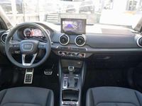 Gebraucht Audi SQ2 Ambiente 300 PS (220 kW) 2024 Gletscherweiß metallic SUV