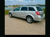 Gebraucht Opel Astra 100 PS (73 kW) 2008 Silber Limousine