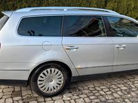 Gebraucht VW Passat 140 PS (102 kW) 2009 Silber Kombi