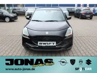 Neu Suzuki Swift Club 83 PS (61 kW) 2026 Schwarz Kleinwagen