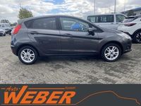 Gebraucht Ford Fiesta Celebration 80 PS (58 kW) 2016 Magneticgrau (metallic) Kleinwagen