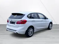 Gebraucht BMW 220 Active Tourer Sport Line 192 PS (141 kW) 2018 Weiß Van / Kleinbus