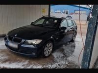 Gebraucht BMW 325 218 PS (160 kW) 2006 Blau Kombi