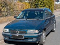 Gebraucht Opel Astra 75 PS (55 kW) 1997 Blau Limousine