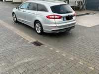 Gebraucht Ford Mondeo 180 PS (132 kW) 2015 Grau Kombi