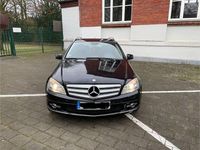 Gebraucht Mercedes C220 Avantgarde 170 PS (125 kW) 2011 Schwarz Limousine