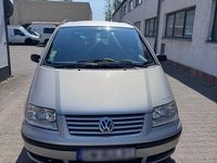 Gebraucht VW Sharan 85 PS (62 kW) 2000 Silber Van / Kleinbus