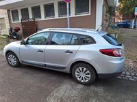 Gebraucht Renault Mégane GrandTour Expression 106 PS (77 kW) 2011 Grau Kombi