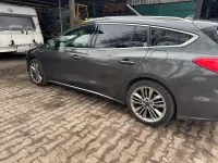 Gebraucht Ford Focus Vignale 150 PS (110 kW) 2020 Grau Kombi