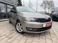 Gebraucht Skoda Rapid Ambition 122 PS (89 kW) 2015 Beige Kleinwagen
