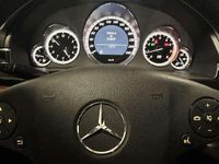 Gebraucht Mercedes E200 Avantgarde 184 PS (135 kW) 2011 Schwarz Limousine