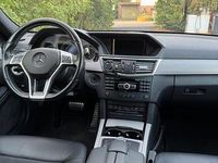 Gebraucht Mercedes E220 AMG line 170 PS (125 kW) 2012 Schwarz Limousine