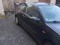 Gebraucht Ford Focus 75 PS (55 kW) 2003 Schwarz Kleinwagen