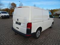 Gebraucht VW Transporter 110 PS (80 kW) 2023 Weiß Van