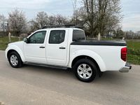 Gebraucht Nissan Navara 190 PS (139 kW) 2015 Weiß Pickup